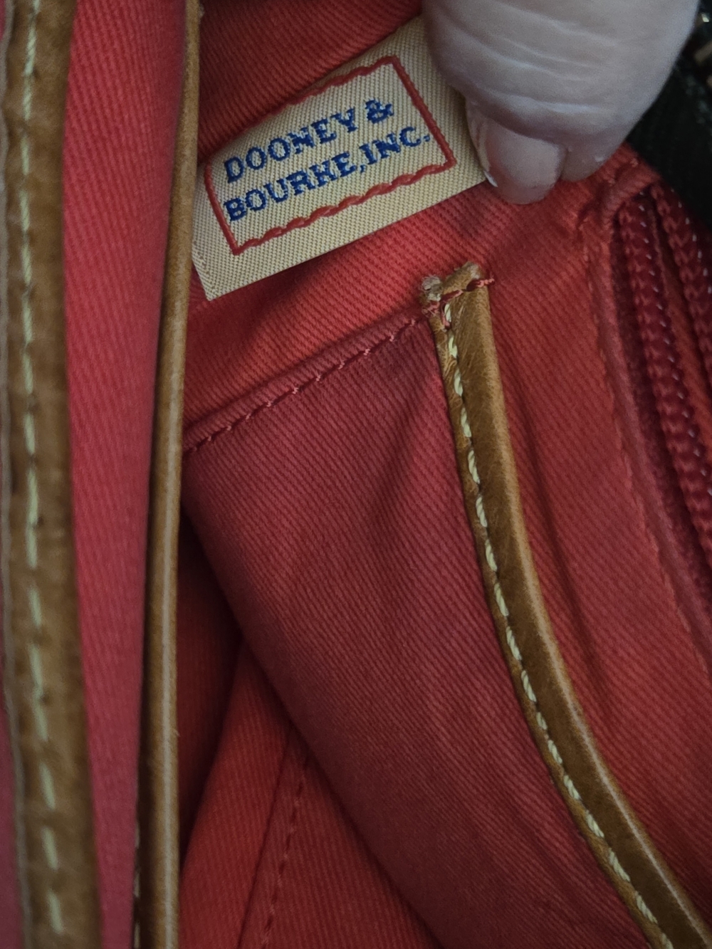 Dooney & Bourke Black Pebble Leather Satchel Crossbody British Tan Trim Tassels - Picture 15 of 17